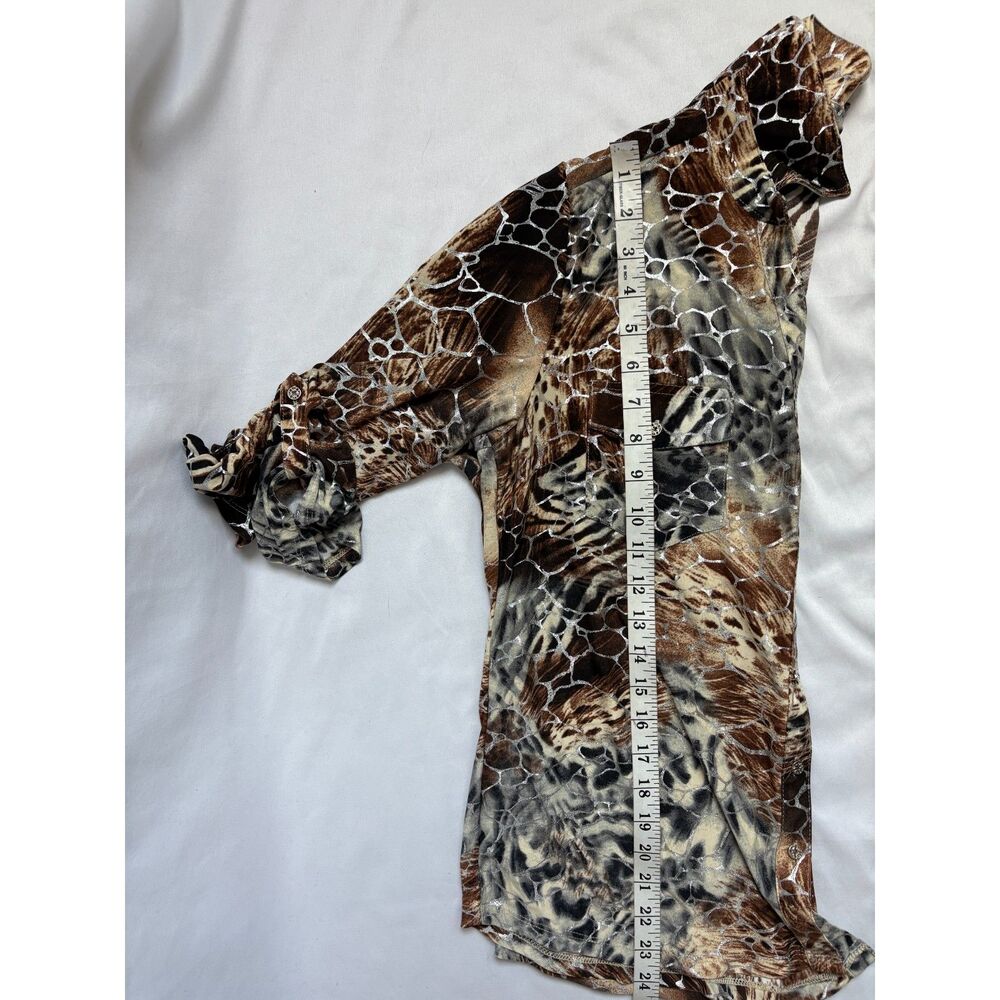 Emily Daniels Leopard Print Silver Button Down To… - image 8